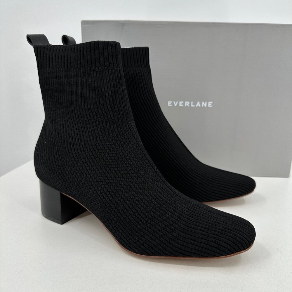 Everlane The Glove Boot in Black size 9.5 Women's Stretch Rib Knit Ankle Bootie